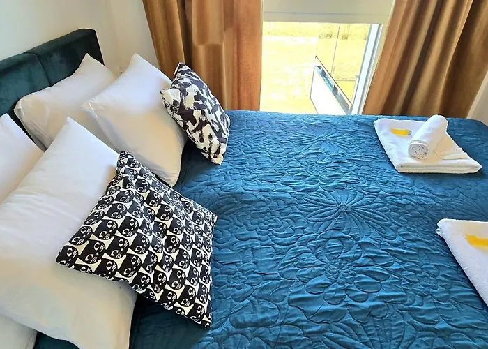 Amber View By Triapart